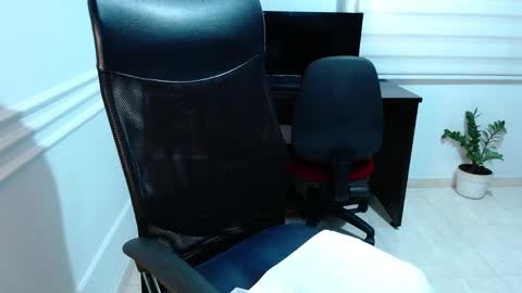 Snapshot of eduard_amun chatting on 21, 5, 2026 eduard_amun online show from 21, 5, 2026