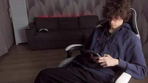 edvardblare online show from 9, 10, 2025