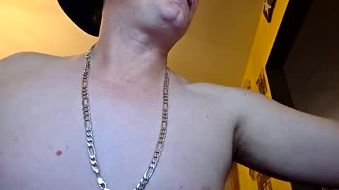 edwardaims_2please online show from 22, 10, 2025