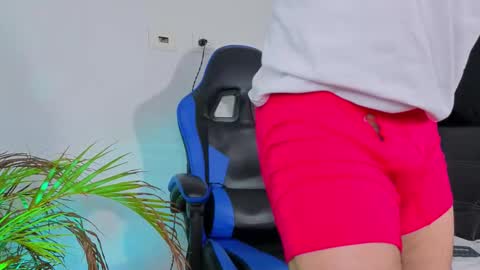 Edward Ross online show from 22, 12, 2025