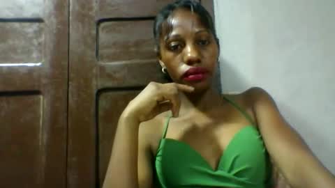 edwige770943 online show from 7, 5, 2026
