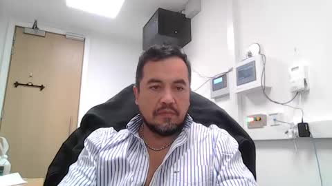 Snapshot of edwill13 chatting on 7, 1, 2026 EdM online show from 7, 1, 2026