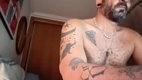 Snapshot of eemmee708927 chatting on 10, 10, 2025 eemmee708927 online show from 10, 10, 2025