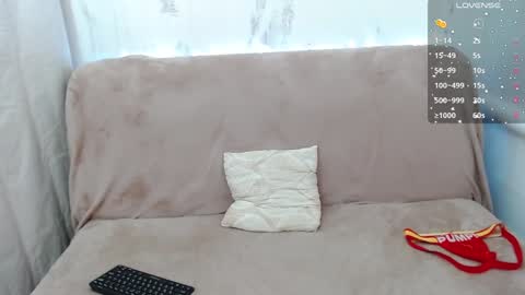 Snapshot of eesprit chatting on 14, 1, 2025 Daniel and Alex online show from 14, 1, 2025