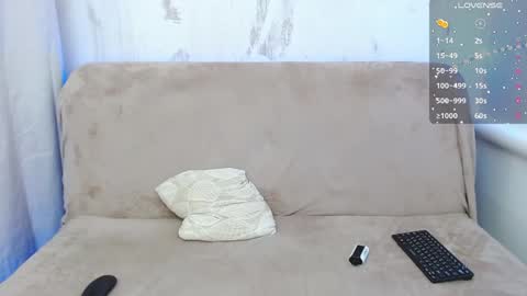 Snapshot of eesprit chatting on 31, 1, 2025 Daniel and Alex online show from 31, 1, 2025