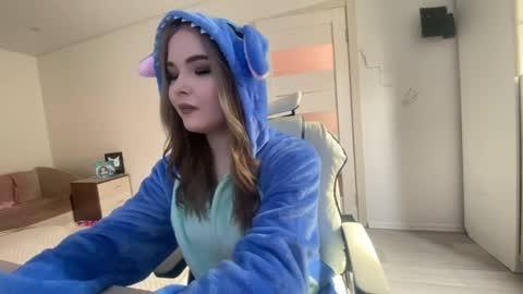 Snapshot of eestipixies chatting on 10, 5, 2026 Lili online show from 10, 5, 2026