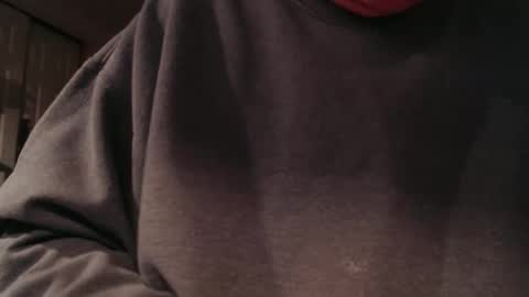 Snapshot of eeyoreeeyore chatting on 29, 10, 2025 eeyoreeeyore online show from 29, 10, 2025