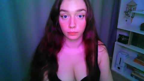 Snapshot of effie_balconii chatting on 10, 10, 2025 effie_balconii online show from 10, 10, 2025