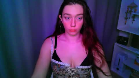 effie_balconii online show from 27, 11, 2025