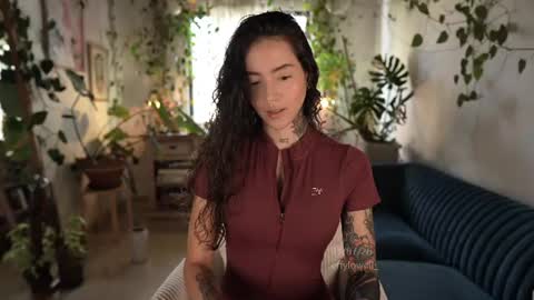 Snapshot of effylowell_ chatting on 21, 7, 2026 Effy online show from 21, 7, 2026