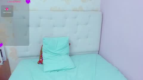 Snapshot of effystonnem chatting on 21, 12, 2024 E F F Y online show from 21, 12, 2024