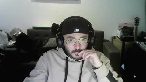 egyptianthickdick_95 online show from 12, 1, 2025