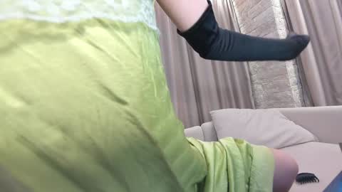 Snapshot of ehotlovea chatting on 21, 10, 2025 Erik and Alice online show from 21, 10, 2025