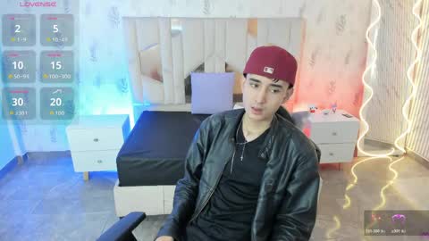 Snapshot of eidan_tay chatting on 7, 5, 2026 eidan_tay online show from 7, 5, 2026
