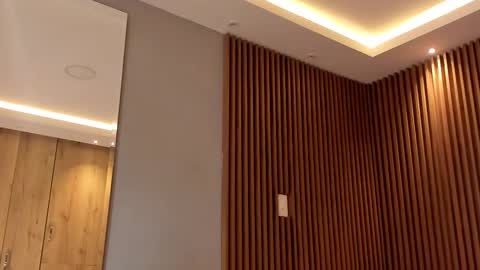 Eilin online show from 18, 2, 2025