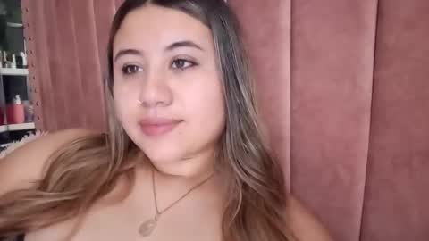 EIMY   MODEL INDEPENDENT online show from 24, 2, 2026