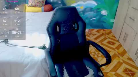 Snapshot of eimy_lorens chatting on 8, 7, 2026 EIMY online show from 8, 7, 2026