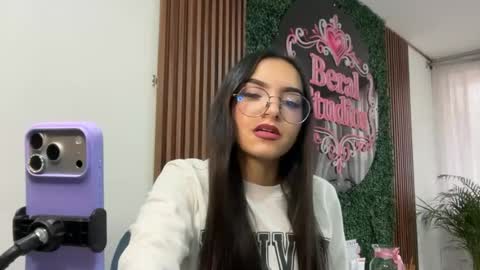 Snapshot of eimy_rosse18 chatting on 4, 5, 2026 eimy_rosse18 online show from 4, 5, 2026