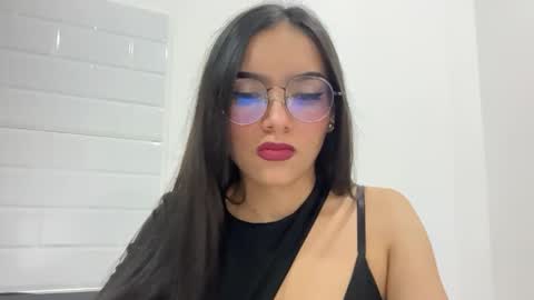 Snapshot of eimy_rosse18 chatting on 5, 5, 2026 eimy_rosse18 online show from 5, 5, 2026