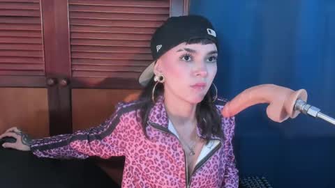 eimy_salome15 online show from 27, 4, 2026
