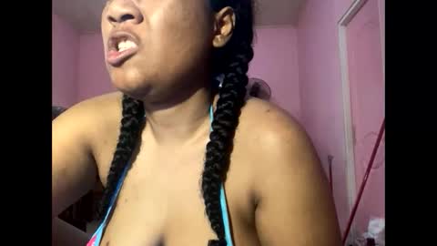 Snapshot of eirondra_valeen chatting on 27, 3, 2026 Eirondra Valeen online show from 27, 3, 2026