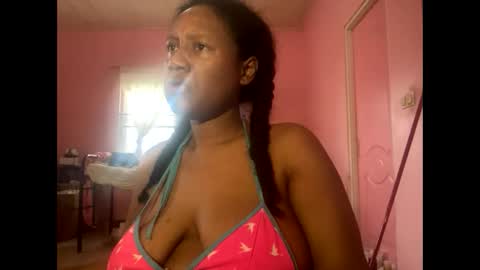 Snapshot of eirondra_valeen chatting on 2, 4, 2026 Eirondra Valeen online show from 2, 4, 2026
