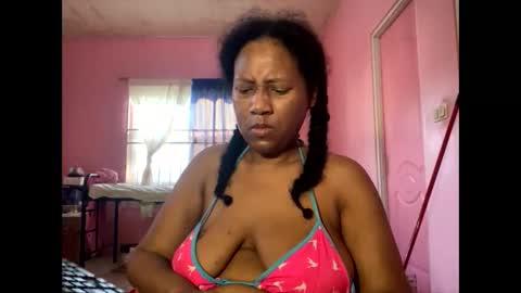Snapshot of eirondra_valeen chatting on 9, 4, 2026 Eirondra Valeen online show from 9, 4, 2026