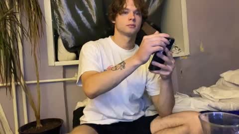 Eitan online show from 30, 10, 2025