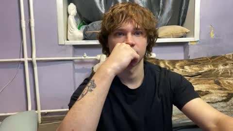 Snapshot of eitanhere chatting on 5, 2, 2026 Eitan online show from 5, 2, 2026