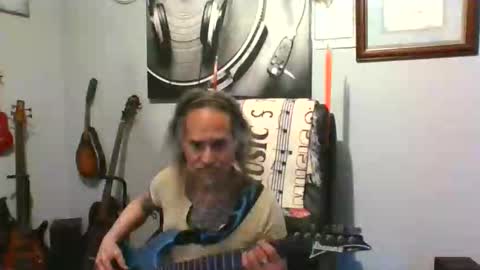 Snapshot of eiwanyorthong chatting on 26, 2, 2026 ThongLover6869 online show from 26, 2, 2026