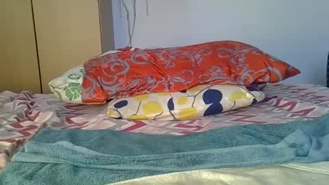 petite online show from 9, 12, 2024