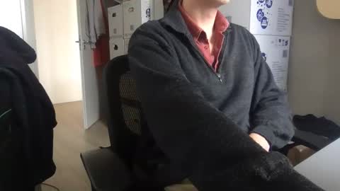 MrE online show from 30, 10, 2025