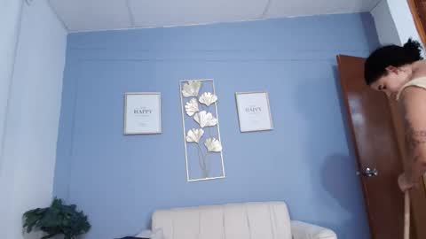 Snapshot of elah_sophia2 chatting on 16, 10, 2025 elah_sophia2 online show from 16, 10, 2025