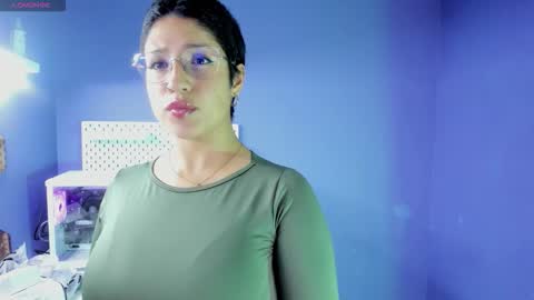 Snapshot of elaine87_ chatting on 19, 11, 2025 elaine87_ online show from 19, 11, 2025