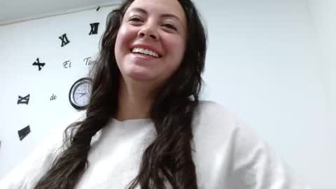 Snapshot of elamurray02 chatting on 3, 2, 2026 elammurray online show from 3, 2, 2026