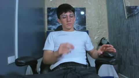 Snapshot of elangiraldo chatting on 16, 6, 2026 Elan Giralon online show from 16, 6, 2026
