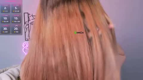 Snapshot of elara_jadie chatting on 9, 10, 2025 Elara online show from 9, 10, 2025