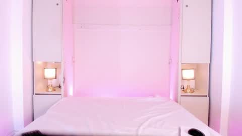 elarey_ online show from 24, 2, 2026