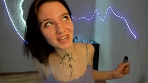 elastikiss online show from 6, 3, 2026