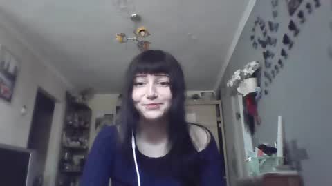 Snapshot of elaynetanton chatting on 25, 6, 2026 Lia online show from 25, 6, 2026