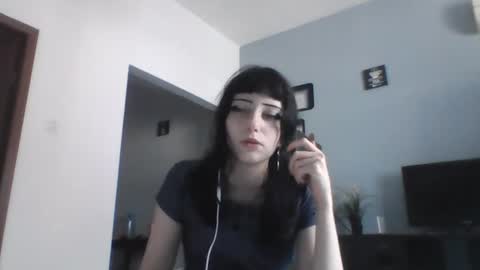 Snapshot of elaynetanton chatting on 2, 7, 2026 Lia online show from 2, 7, 2026