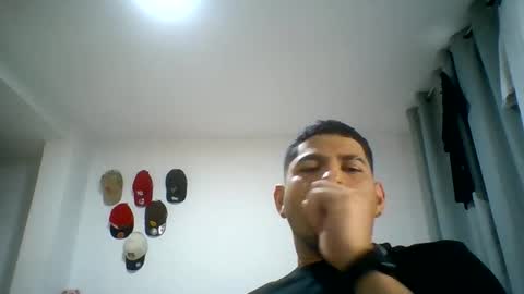 elberjimenes97 online show from 19, 5, 2026