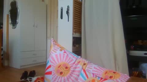 daniel18cmx online show from 13, 1, 2026