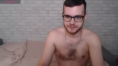 Snapshot of electric_smile chatting on 26, 6, 2026 Alex online show from 26, 6, 2026