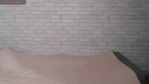 Snapshot of electric_smile chatting on 11, 7, 2026 Alex online show from 11, 7, 2026