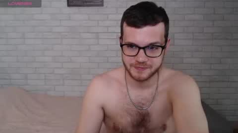 Snapshot of electric_smile chatting on 19, 7, 2026 Alex online show from 19, 7, 2026