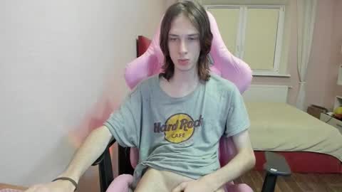 eleganc3 online show from 28, 10, 2025