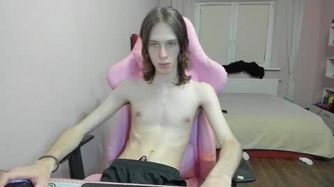 eleganc3 online show from 6, 11, 2025