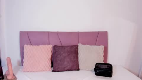Snapshot of elena_wolff chatting on 30, 6, 2026 elena_wolff online show from 30, 6, 2026