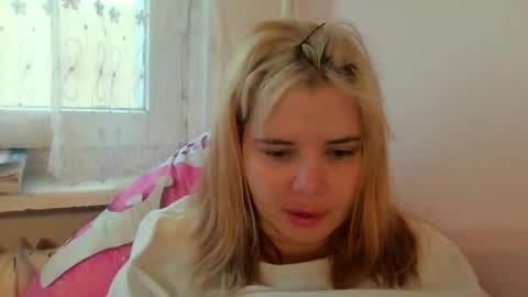 Elena online show from 16, 2, 2026